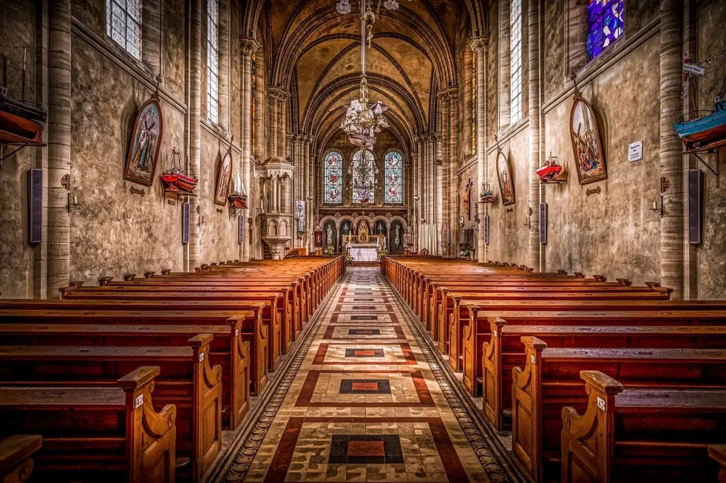 Qual foi o papel da Igreja nas guerras de cavalaria?