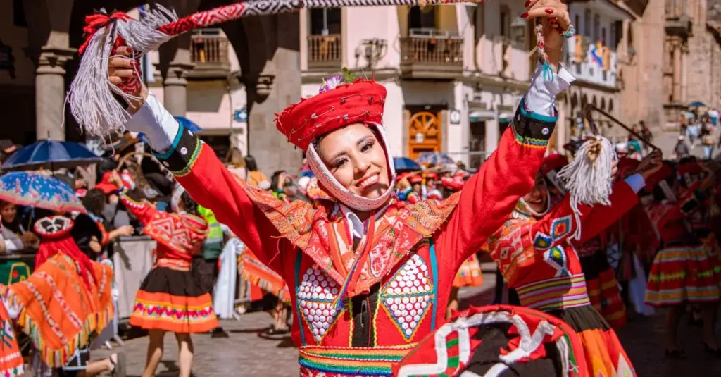 Quais eram os festivais e tradições dos Incas?