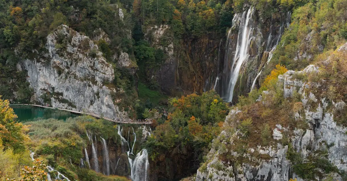 Quais são as cachoeiras imperdíveis dos Lagos de Plitvice?