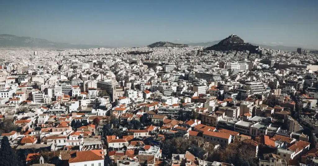 Qual é a capital da Grécia e qual sua importância histórica?