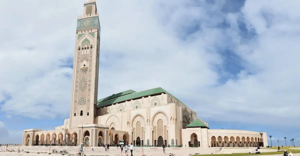 Qual é a maior mesquita de Casablanca e do mundo?