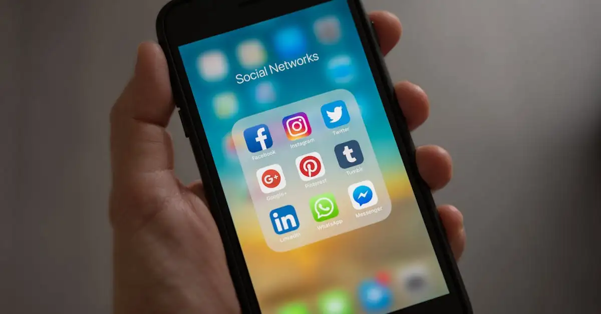 Por que a compra do Instagram pelo Facebook foi tão estratégica?