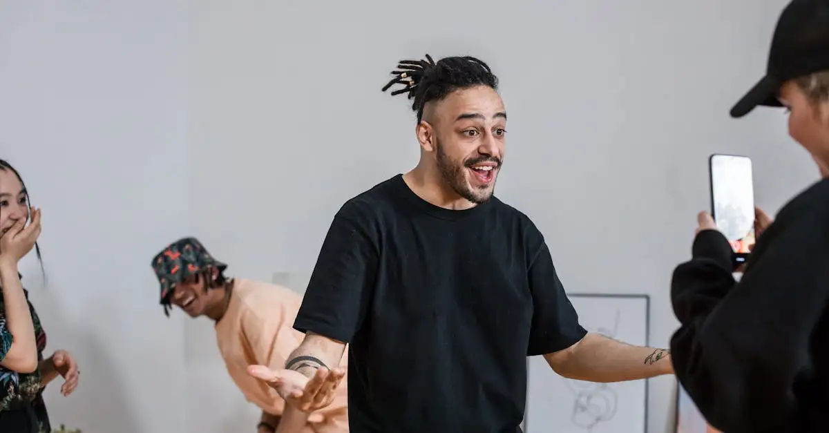 Como o TikTok Transformou Vídeos Curtos e Desafios de Dança?