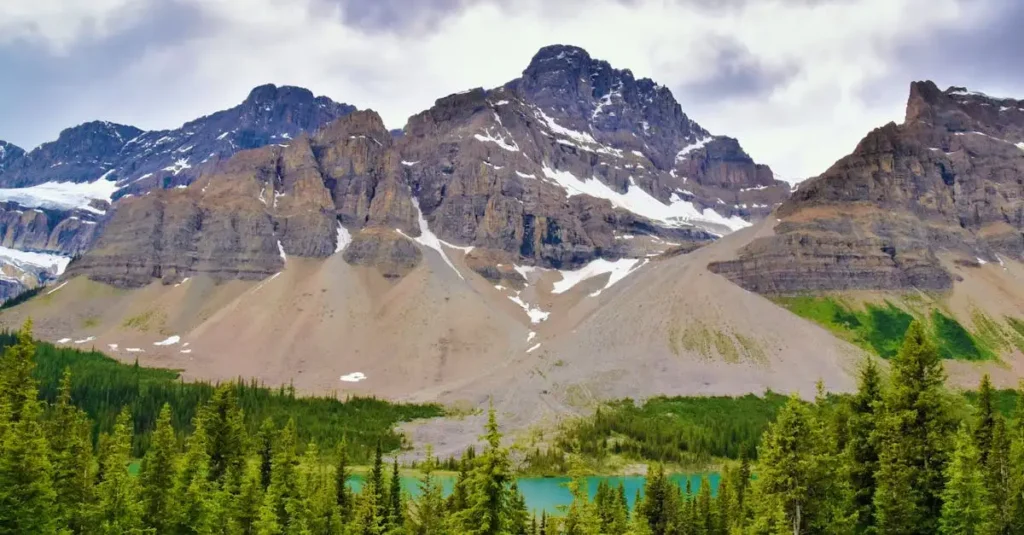 Quais são as 3 melhores atrações para visitar no Canadá?