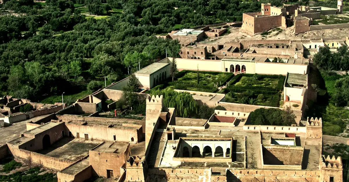 Qual cidade de Marrocos foi o centro cultural medieval?