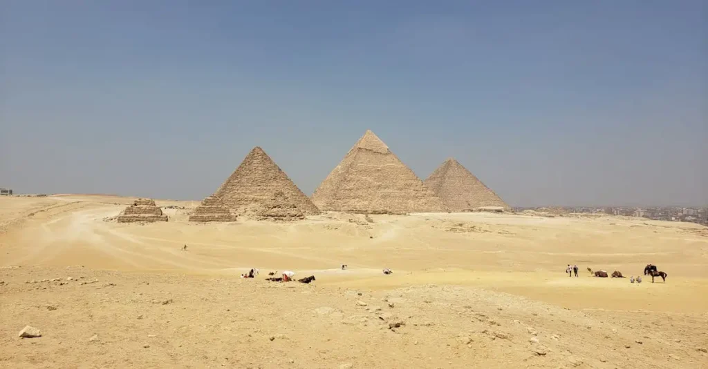 Qual o significado das pirâmides no antigo Egito?