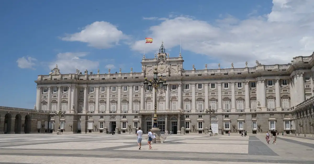 Quem foi o rei espanhol do império no século XVI?