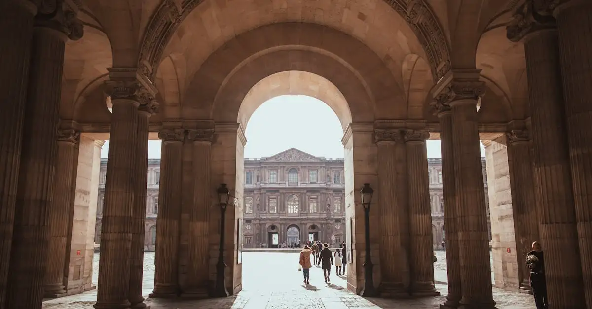 Quais são os edifícios históricos e museus mais belos da França?