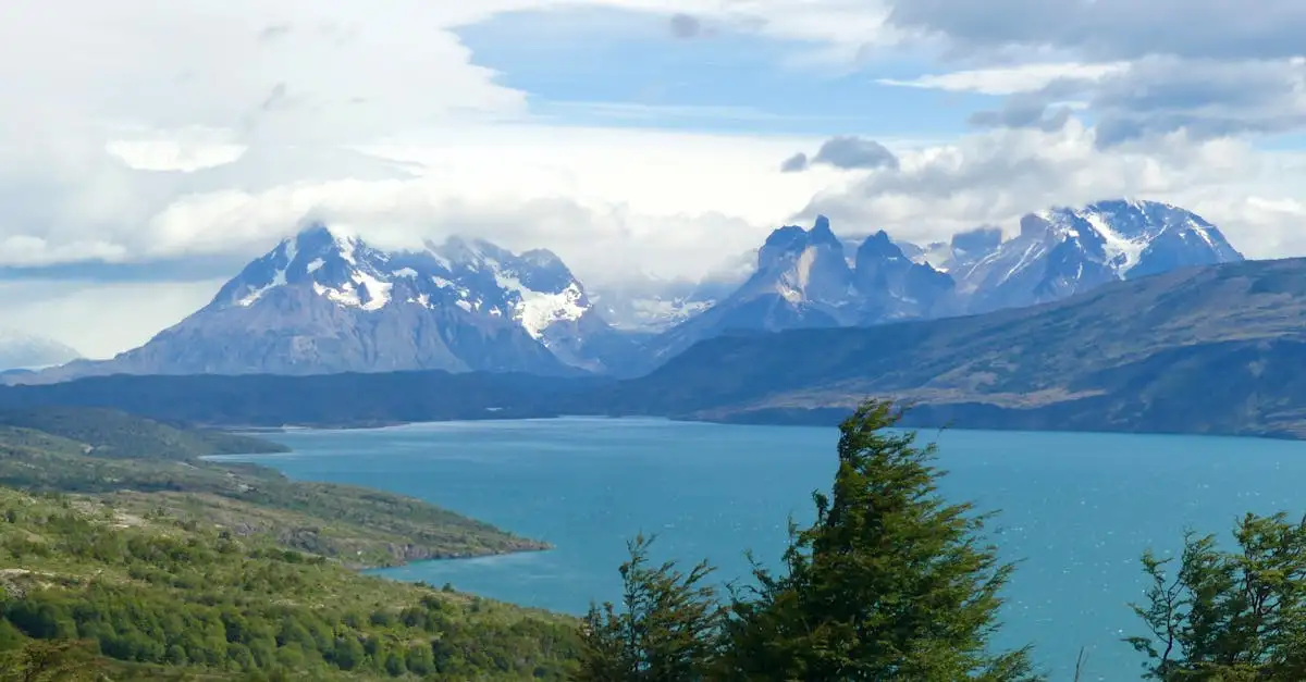 Quais são os melhores lugares para caminhar nos lagos da Patagônia?