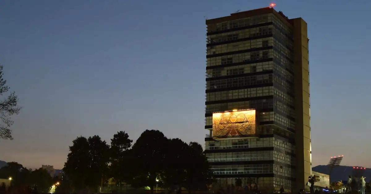 Qual é a cidade natal da Universidad de Chile?