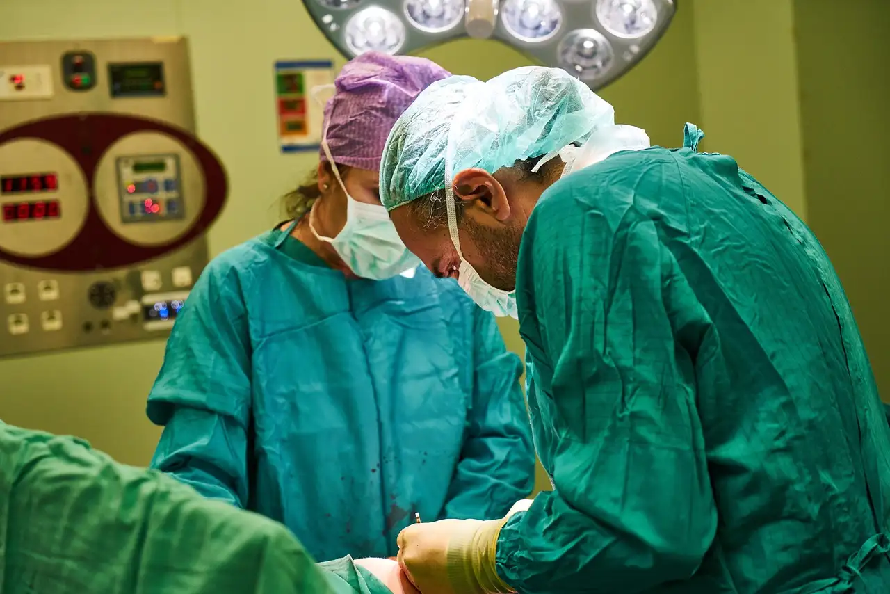 Como a laparoscopia revolucionou a cirurgia minimamente invasiva?