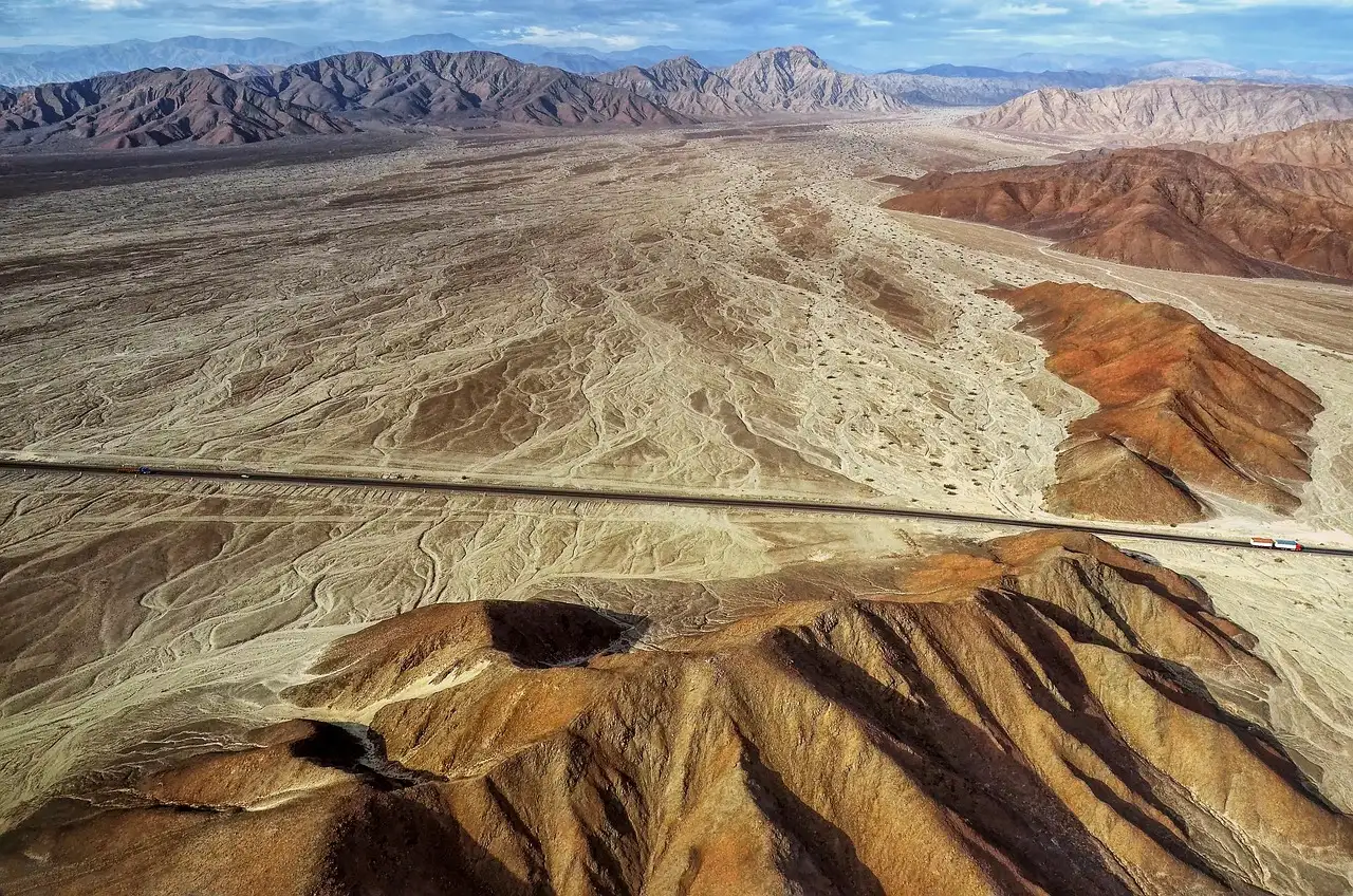 O que provocou os deslizamentos de terra no Peru em 2022?