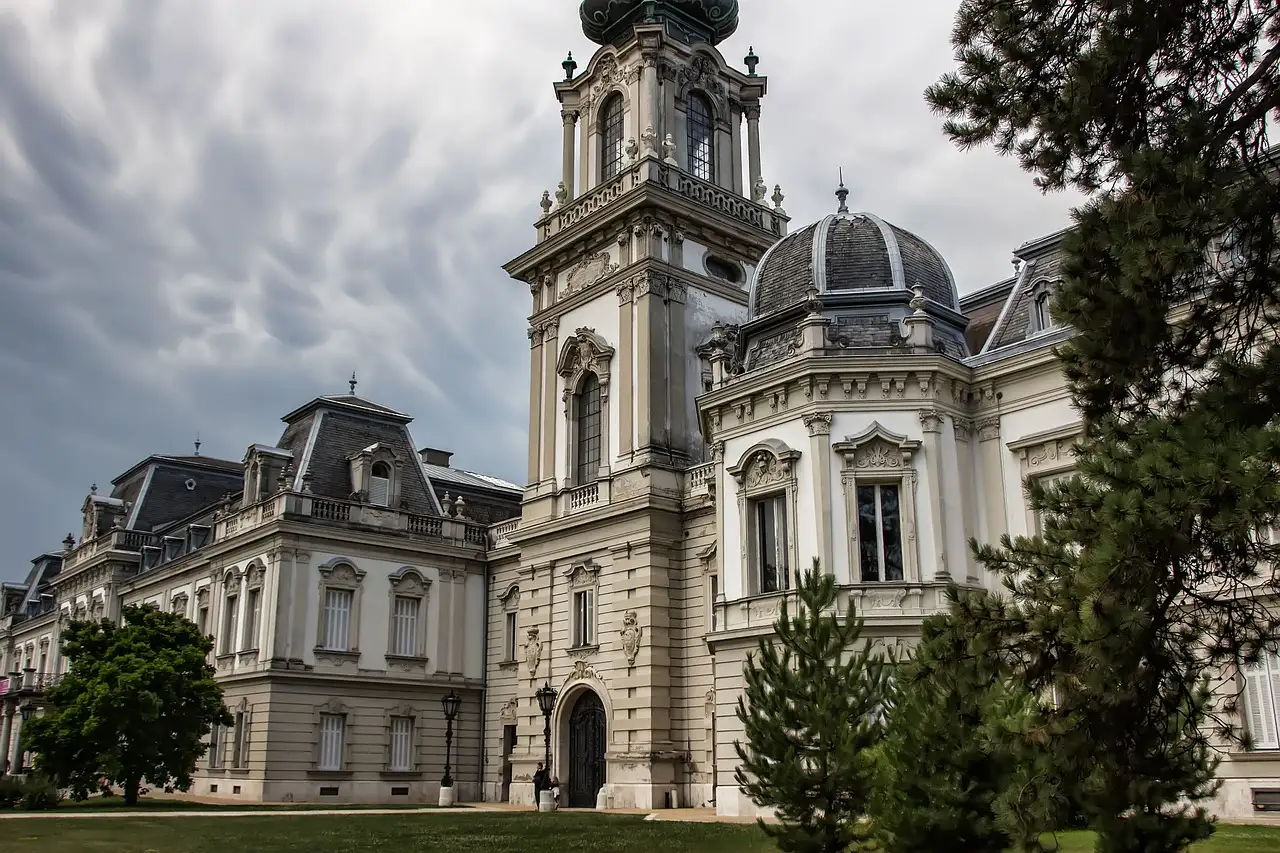 Quais são os museus e edifícios mais bonitos de Liechtenstein?