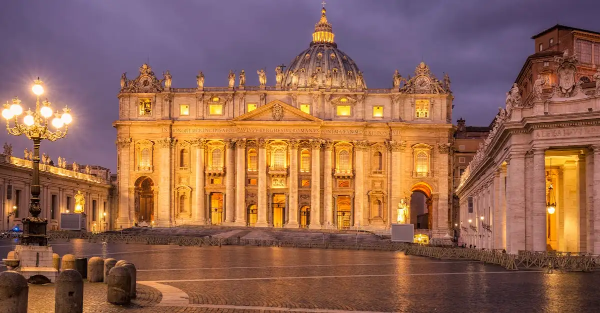 Quais são os museus e edifícios históricos mais belos no Vaticano?