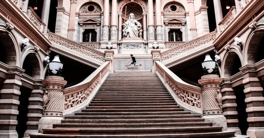 Qual é o estilo arquitetônico predominante em Viena?