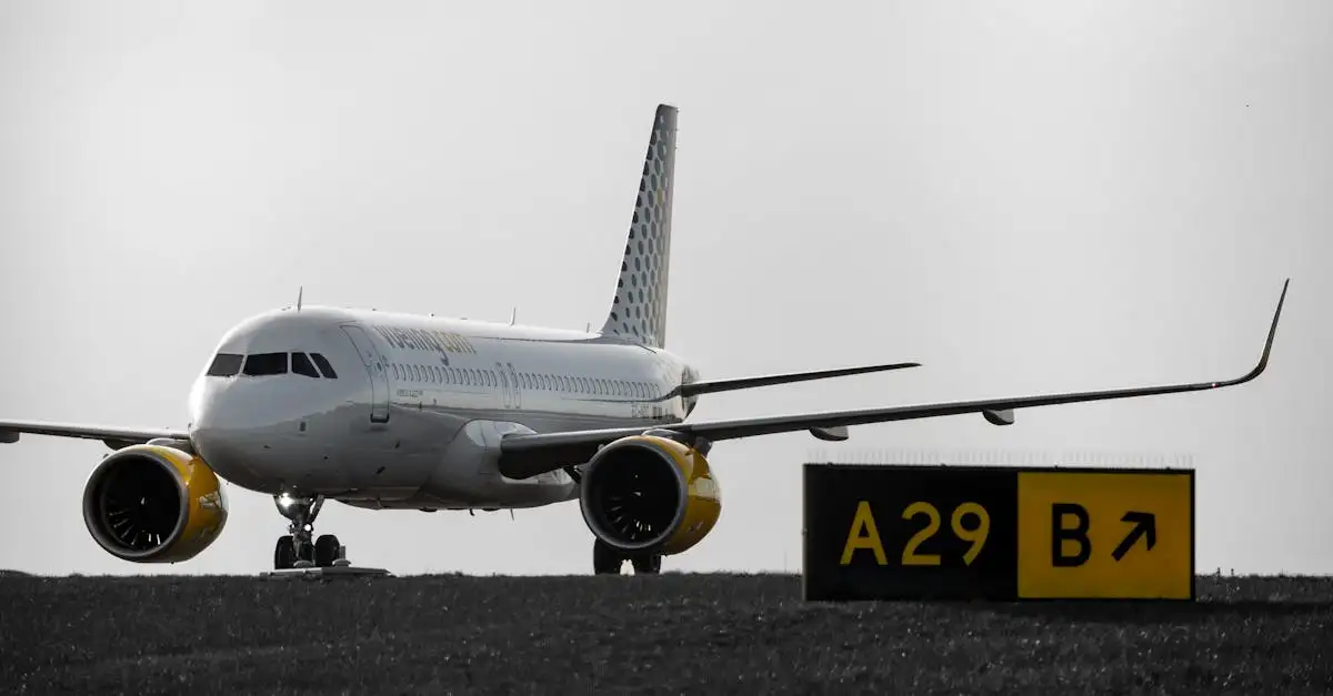 Qual é a duração do voo de Amsterdã a Shanghai Hongqiao?